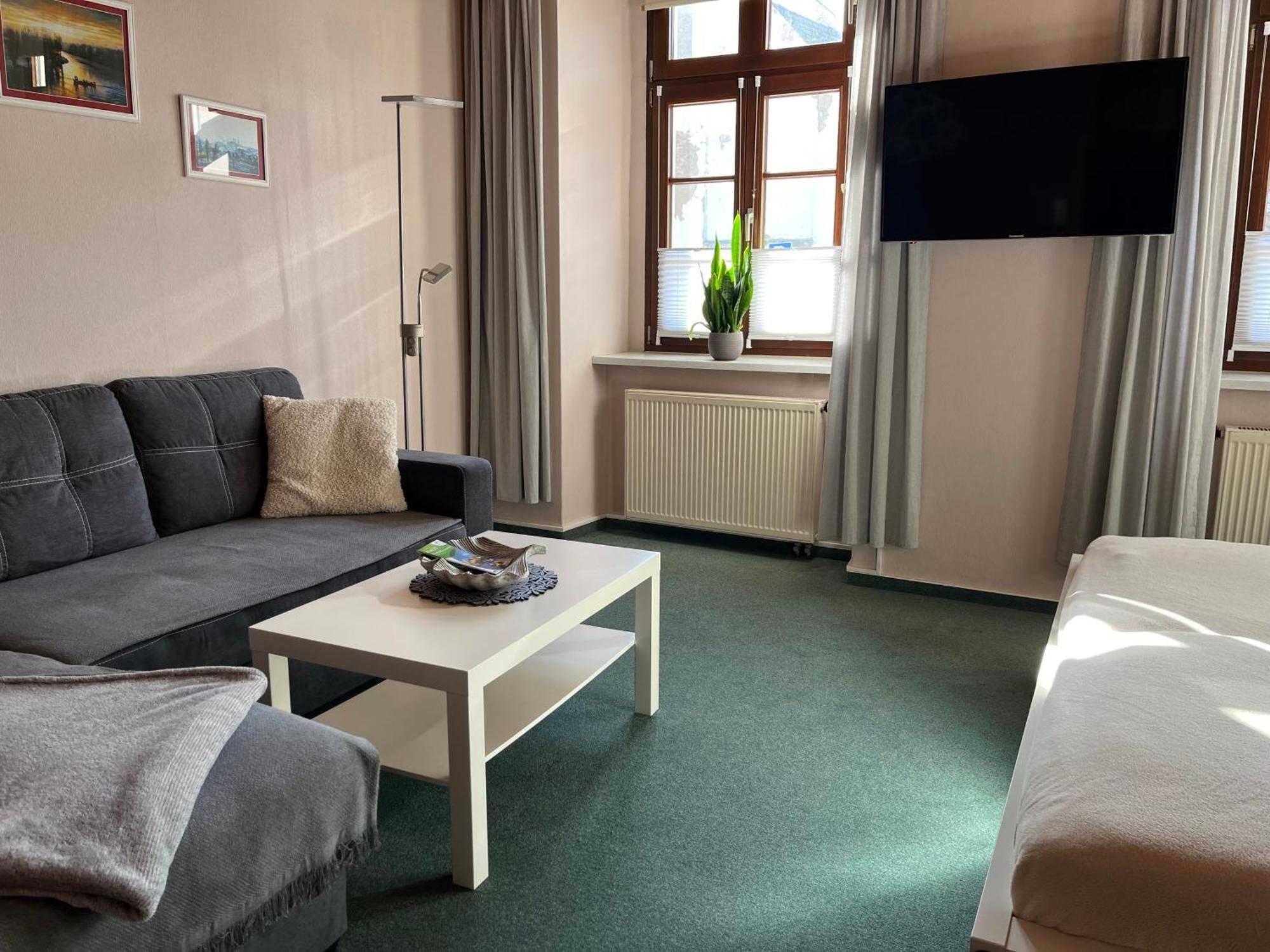 Zimmervermietung Barth Bernburg Esterno foto